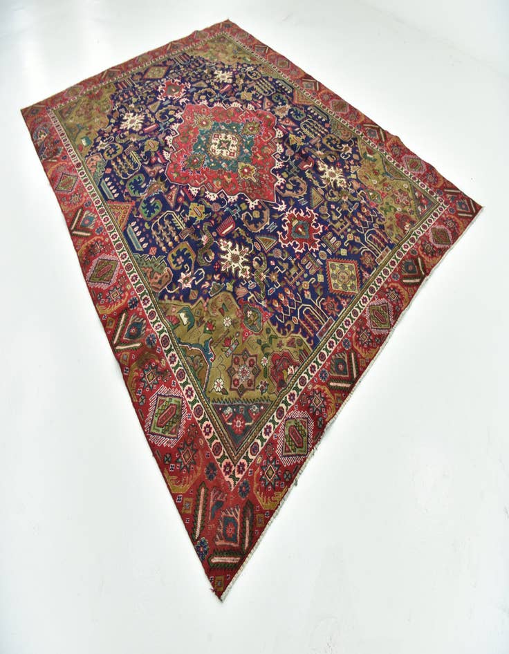 Detail image of 9' 5 x 12' 2 Hand Knotted Tabriz Persian Wool Rug