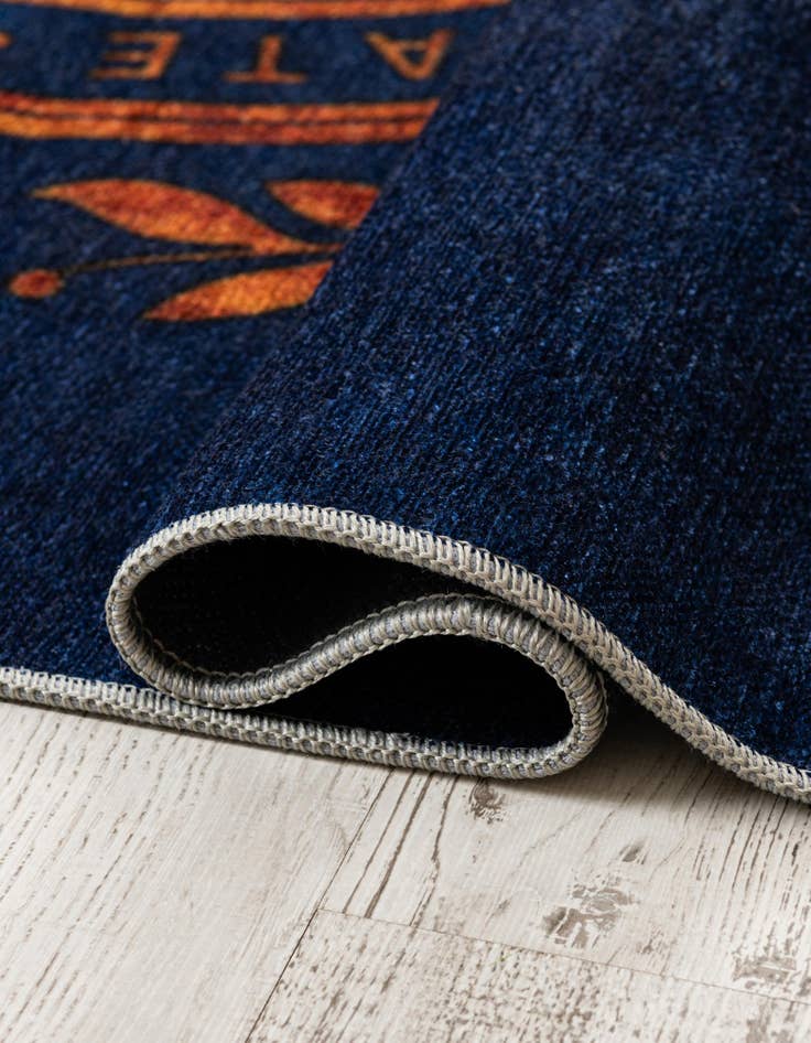 Detail image of 8' x 11' New Hampshire The Flag Collection Rug