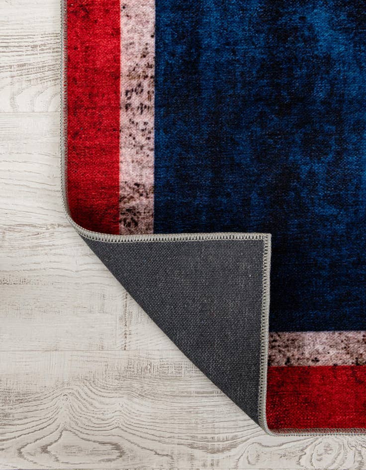 Detail image of 8' x 10' Wyoming The Flag Collection Rug