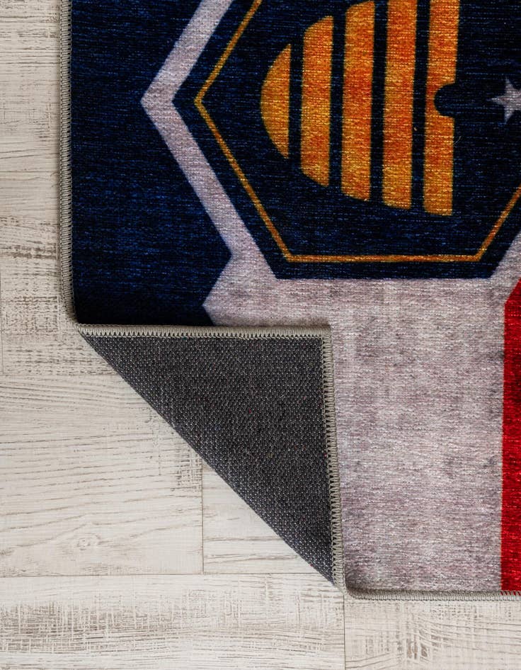 Detail image of 2' x 3' Utah The Flag Collection Rug