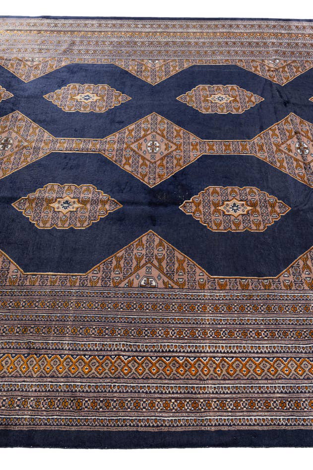 Detail image of 6' 3 x 9' 2 Hand Knotted Torkaman Persian Rug
