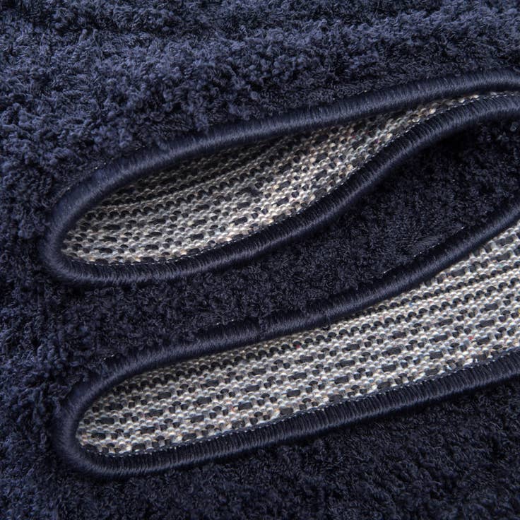 Detail image of 9' x 12' Trellis Shag Rug