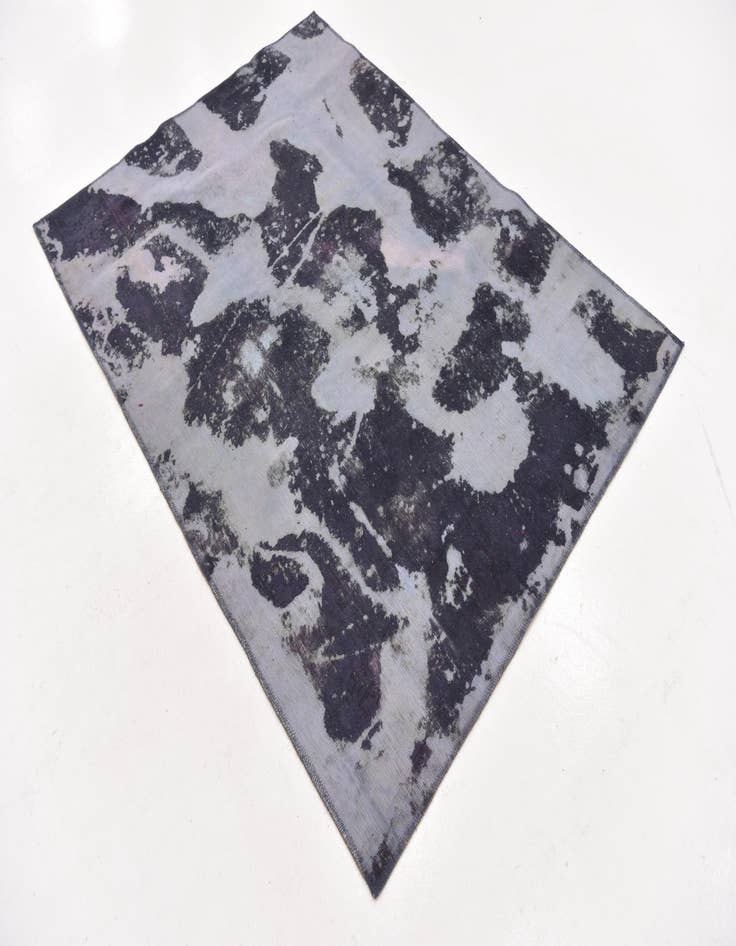 Detail image of 4' 9 x 6' 6  Hand Knotted Ultra Vintage Persian Wool Rug