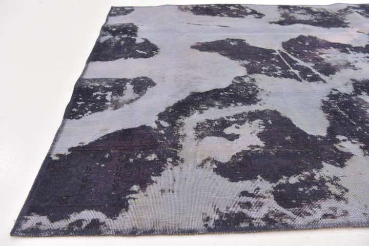 4' 9 x 6' 6 Hand Knotted Ultra Vintage Persian Wool Rug