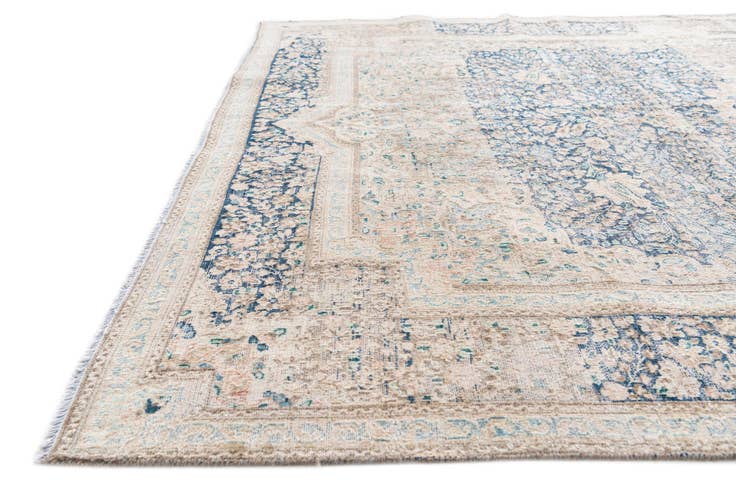 Detail image of 6' 4 x 9' Hand Knotted Ultra Vintage Persian Wool Rug