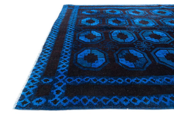 Detail image of 5' 2 x 8' Hand Knotted Ultra Vintage Wool Rug