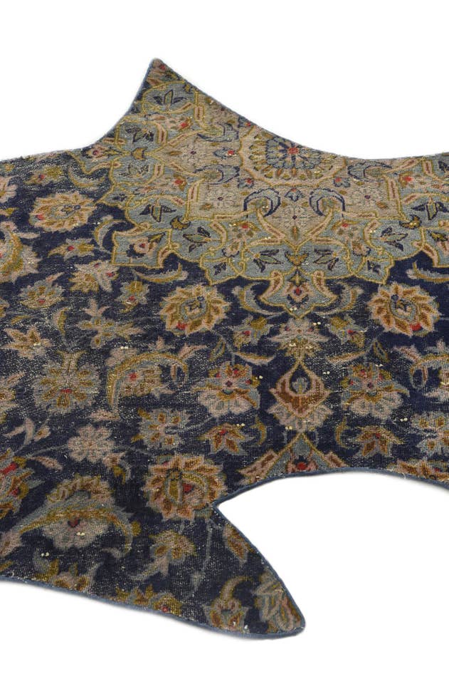Detail image of 4' 2 x 6' 9 Hand Knotted Ultra Vintage Persian Wool Rug