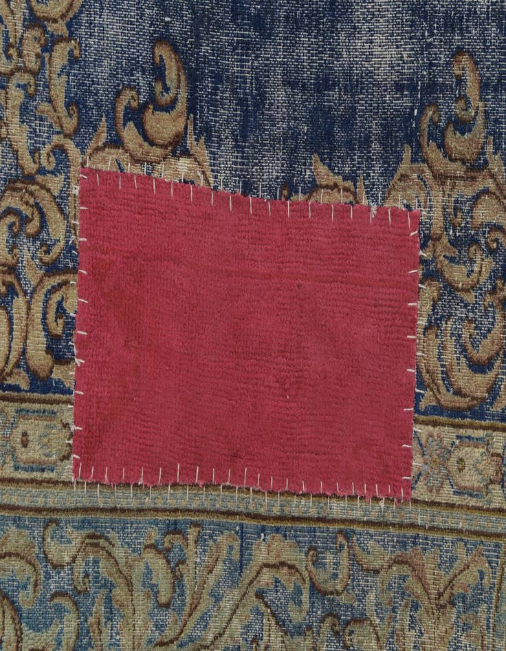 Detail image of 8' 9 x 12'  Hand Knotted Ultra Vintage Persian Wool Rug