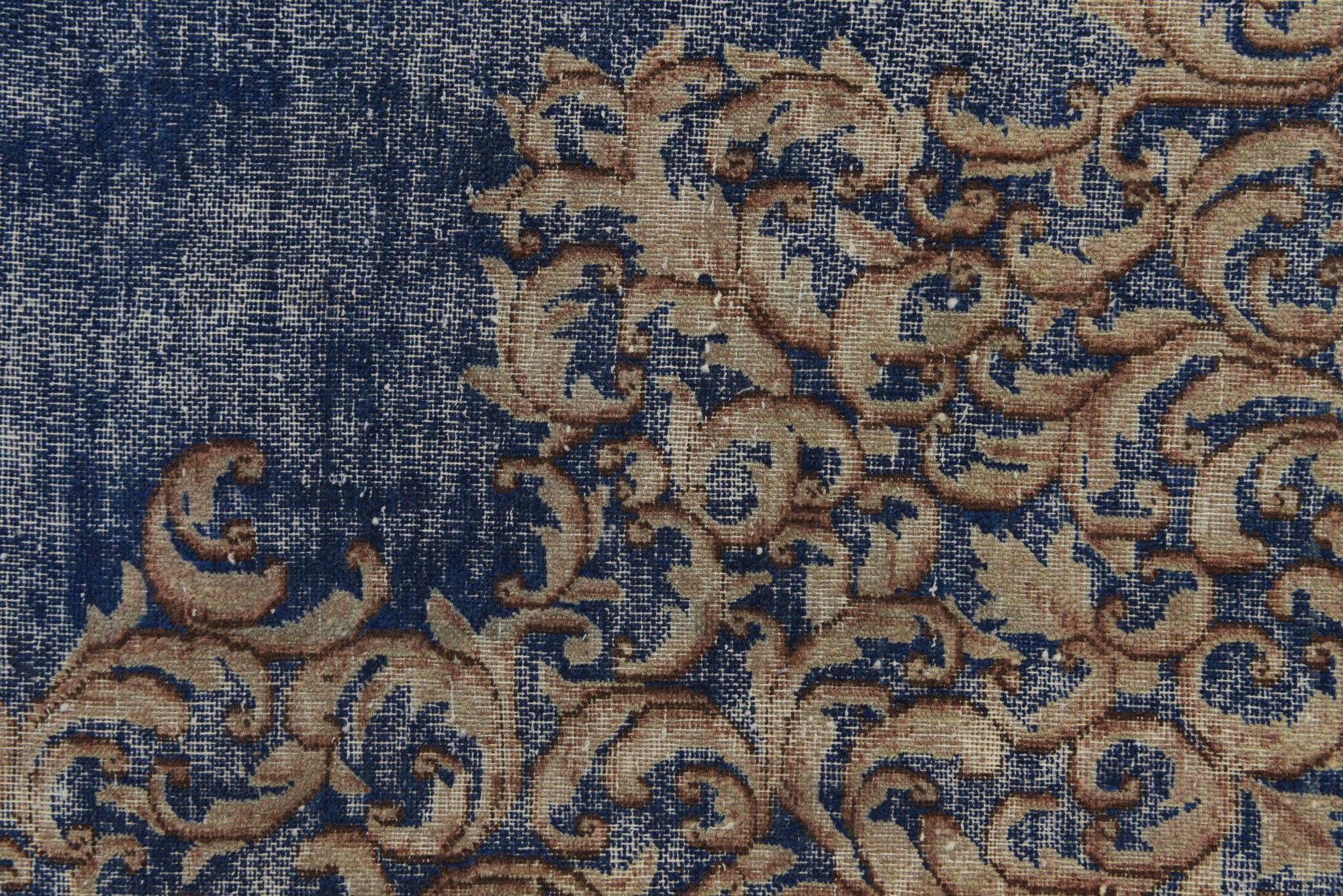 8' 9 x 12' Hand Knotted Ultra Vintage Persian Wool Rug