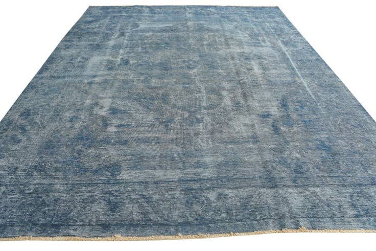 Detail image of 9' 6 x 12' 7 Hand Knotted Ultra Vintage Persian Wool Rug