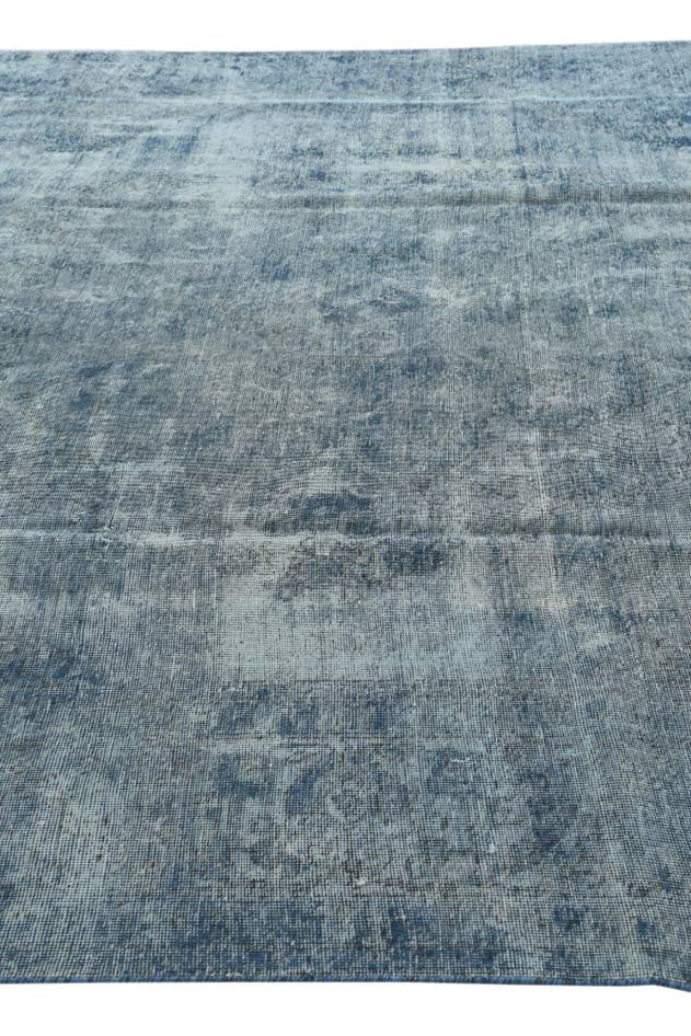 Detail image of 9' 6 x 12' 7 Hand Knotted Ultra Vintage Persian Wool Rug