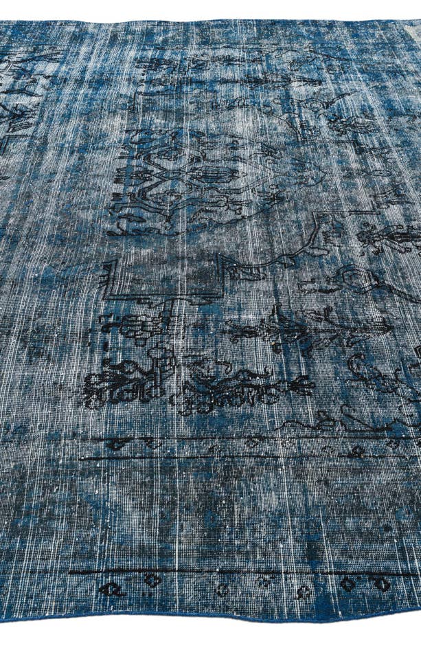 Detail image of 9' 5 x 13' Hand Knotted Ultra Vintage Persian Wool Rug