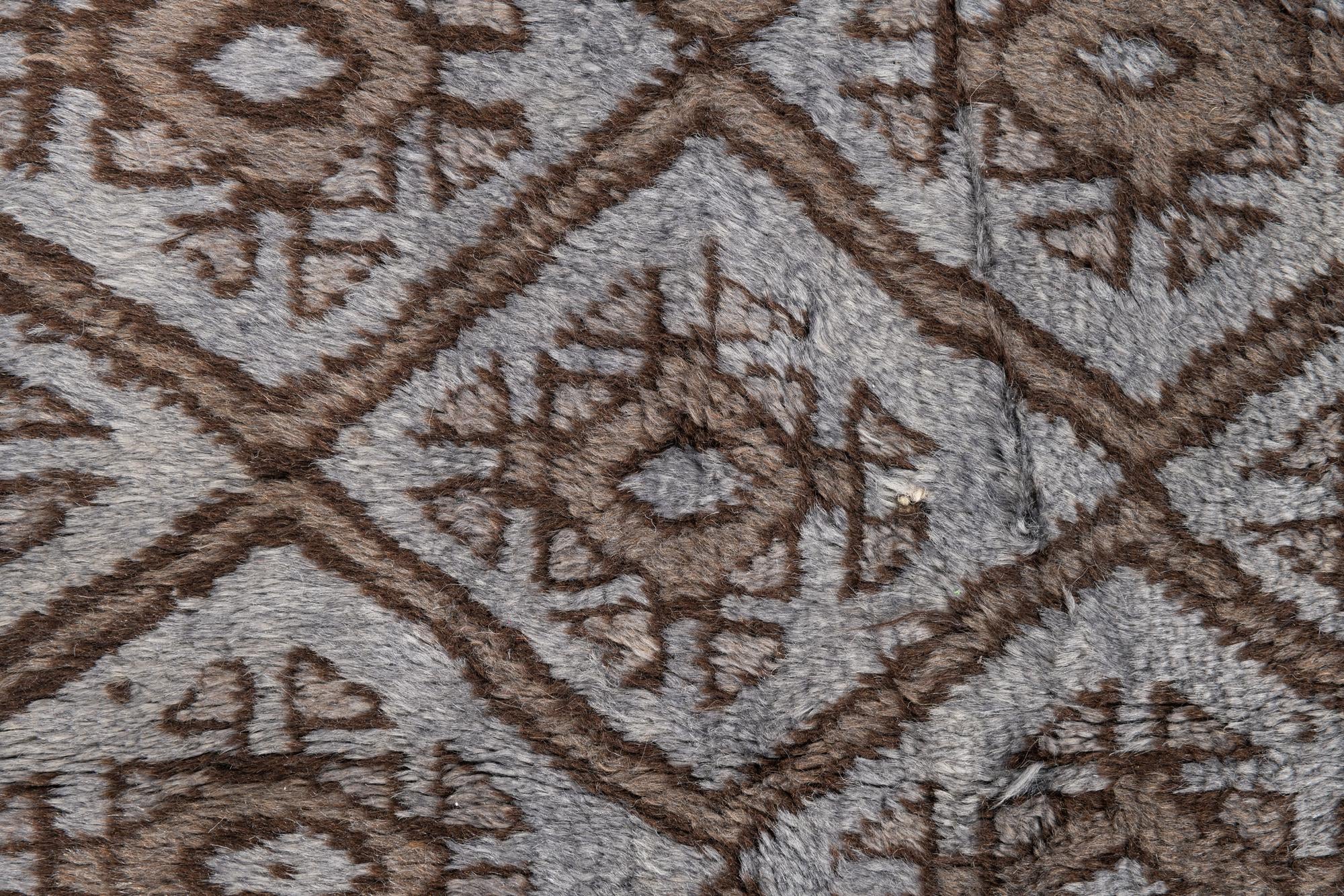 4' 1 x 6' 9 Hand Knotted Ultra Vintage Persian Wool Rug