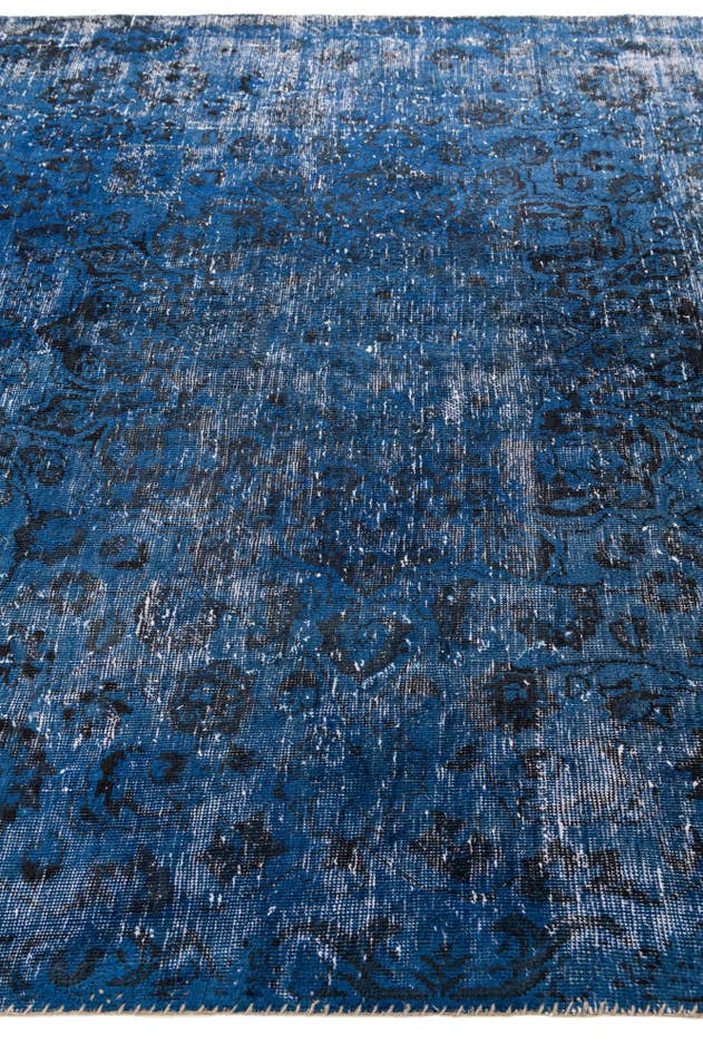Detail image of 6' 4 x 9' 10 Hand Knotted Ultra Vintage Persian Wool Rug