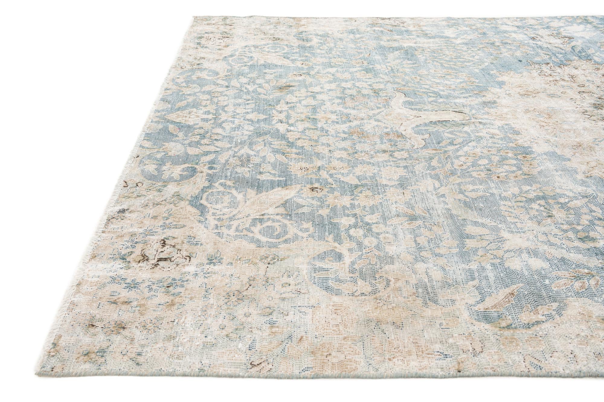 5' 9 x 9' Hand Knotted Ultra Vintage Persian Wool Rug