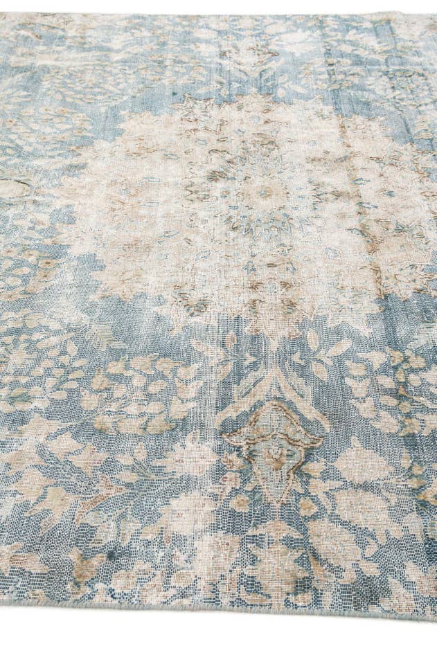 Detail image of 5' 9 x 9' Hand Knotted Ultra Vintage Persian Wool Rug