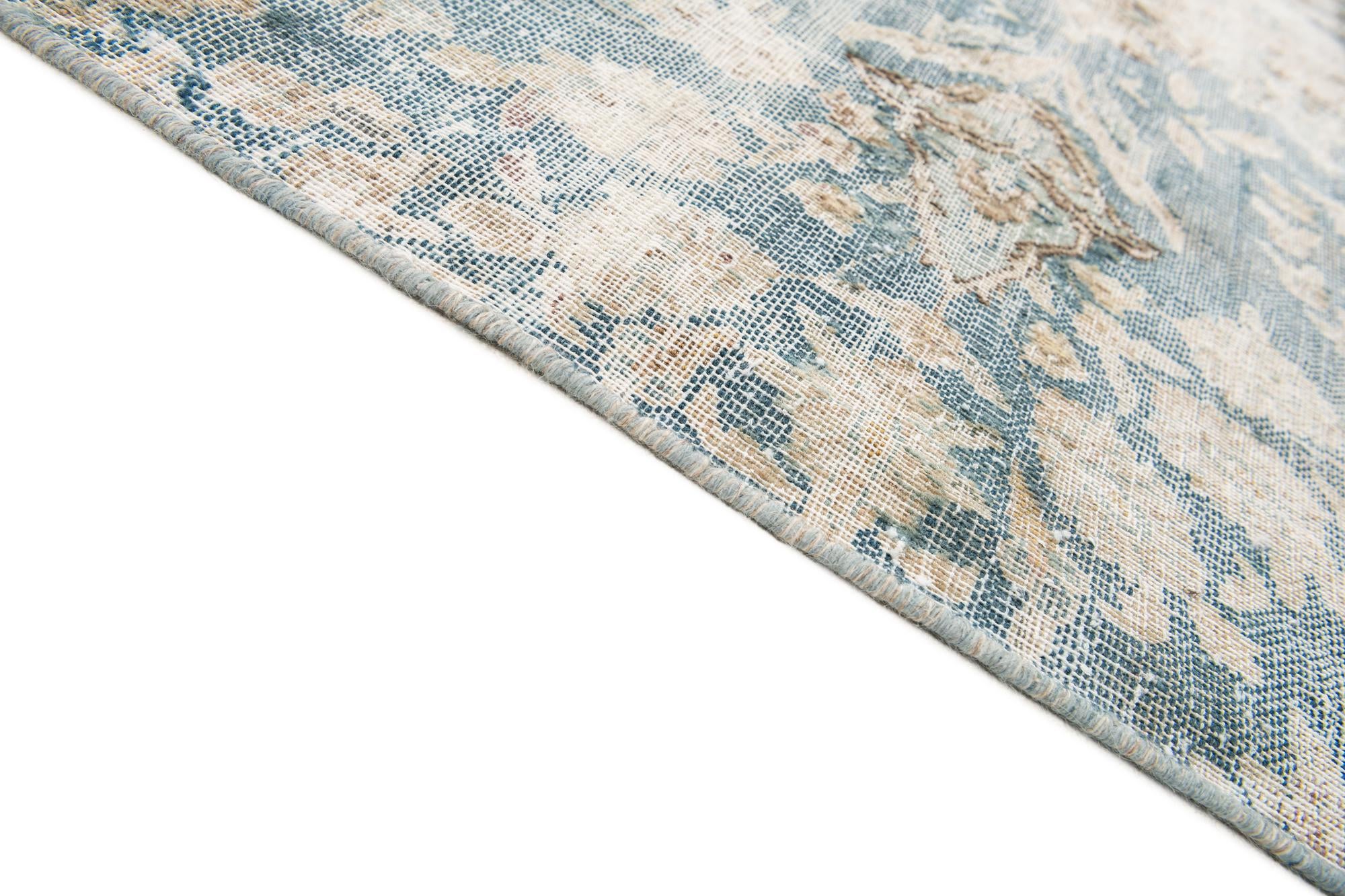 5' 9 x 9' Hand Knotted Ultra Vintage Persian Wool Rug