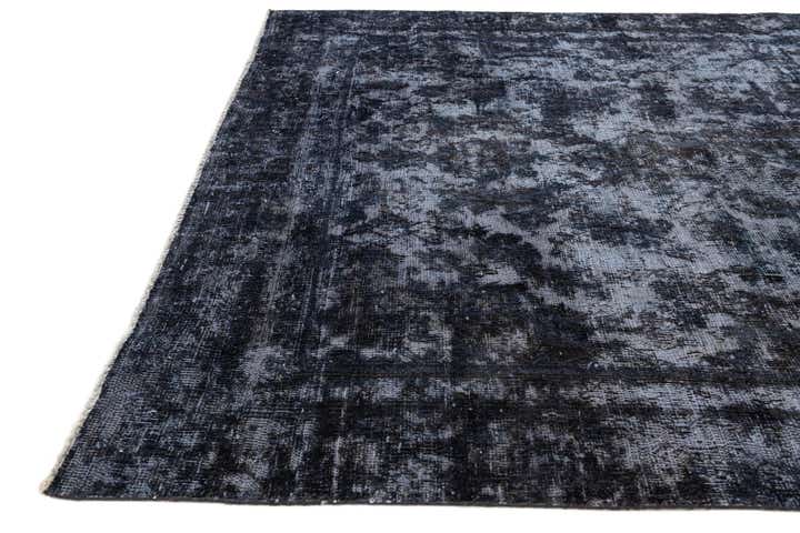 5' 6 x 9' Hand Knotted Ultra Vintage Persian Wool Rug