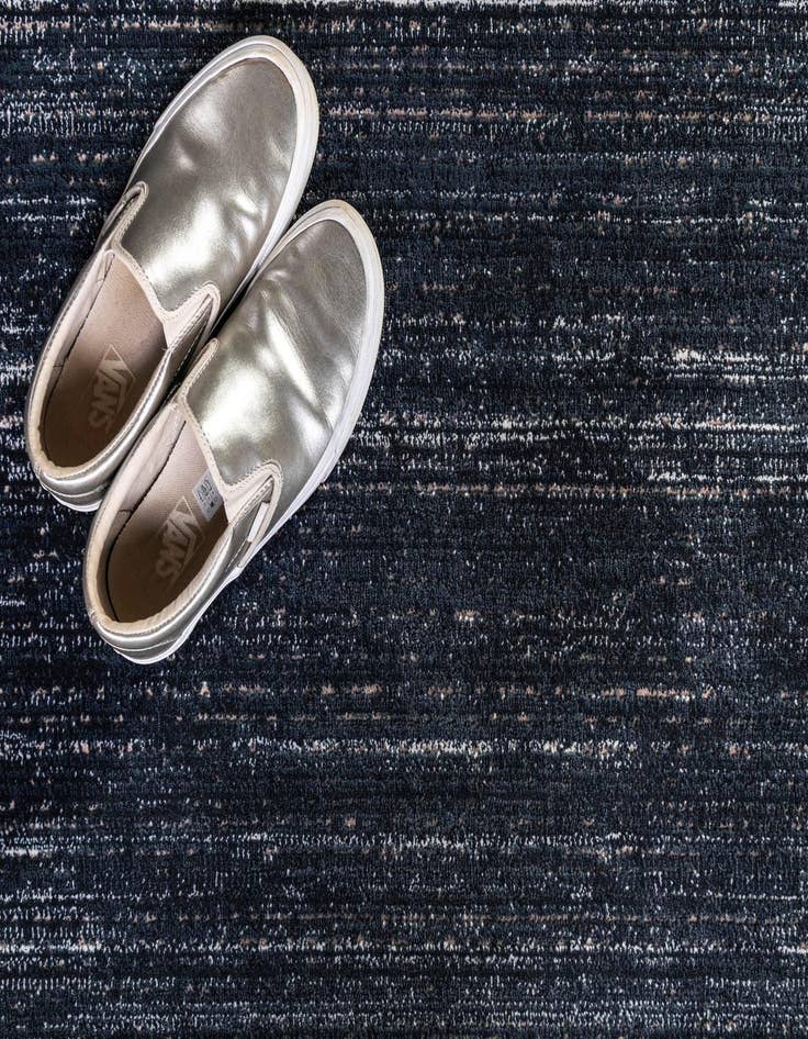 Detail image of 2' x 3' Uptown Lenox Hill Rug