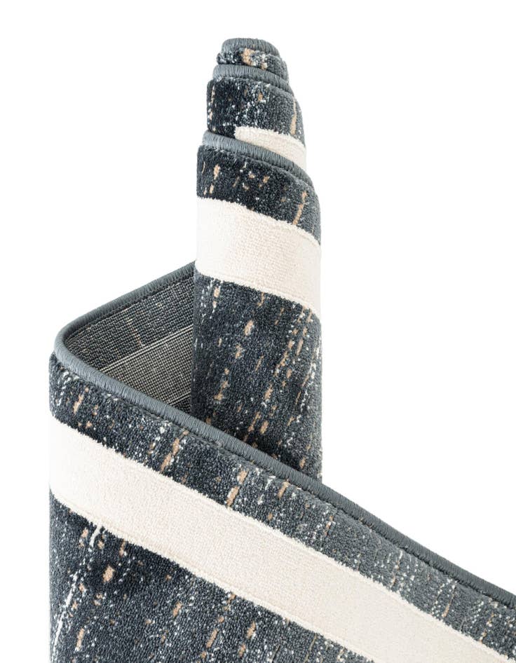 Detail image of 2' x 3' Uptown Lenox Hill Rug