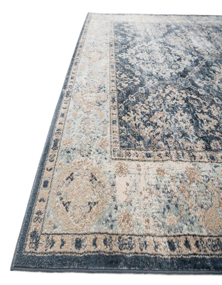 Detail image of 5' x 7' 7 Villa Rug