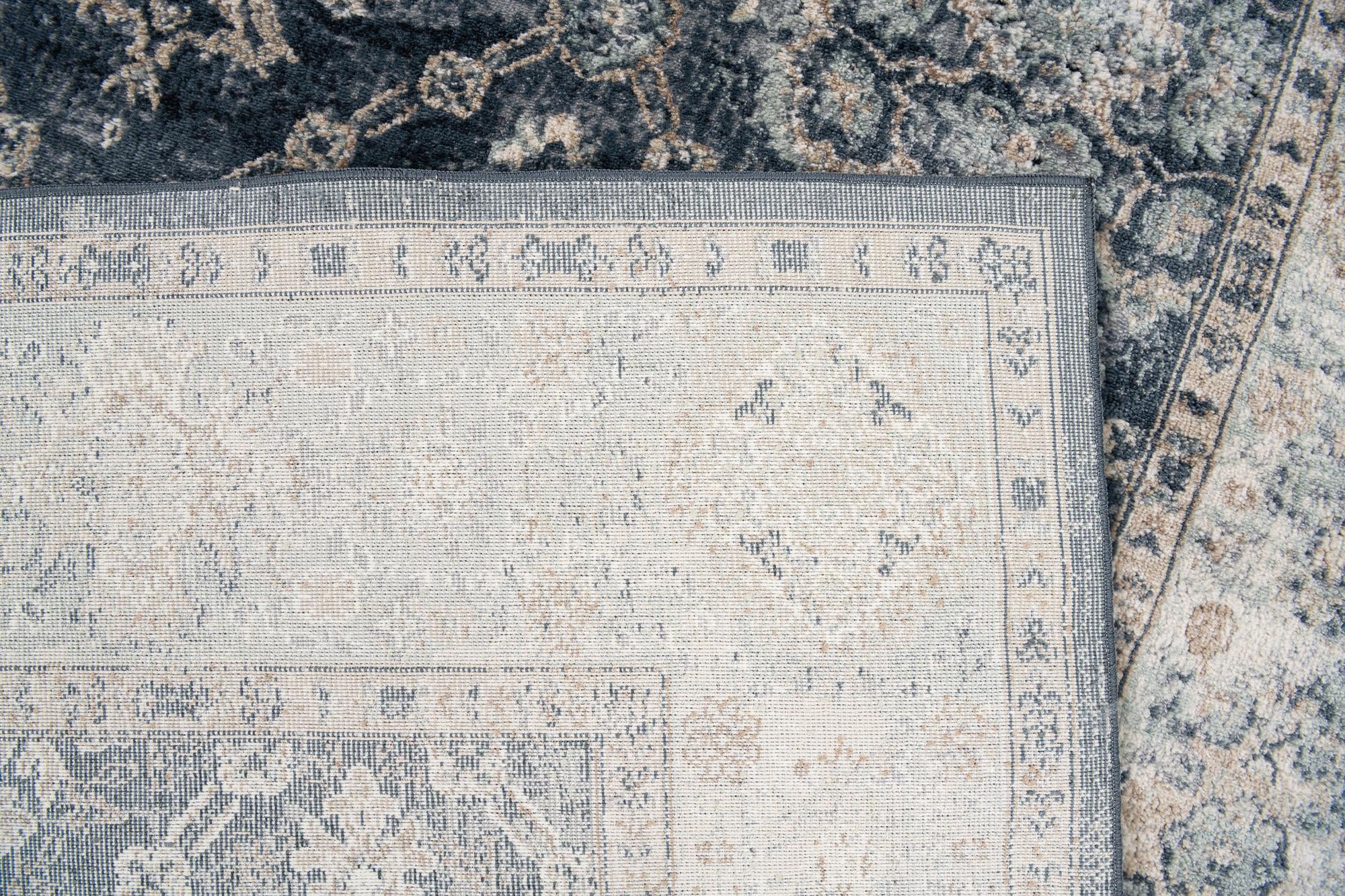 5' x 7' 7 Villa Rug