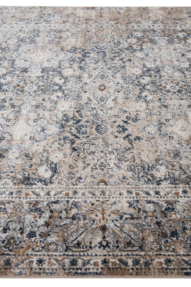 Detail image of 5' 2 x 7' 7 Villa Rug