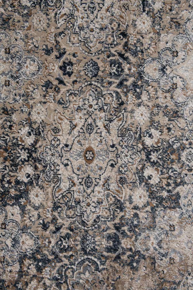 5' 2 x 7' 7 Villa Rug