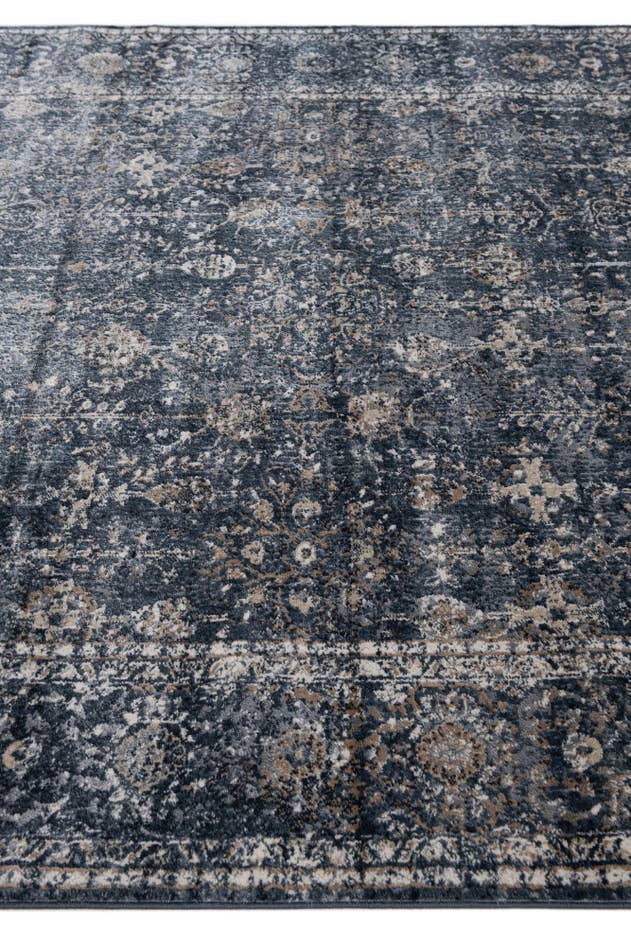 Detail image of 5' 2 x 7' 6 Villa Rug