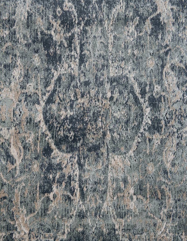 Detail image of 5' 2 x 7' 6 Villa Rug