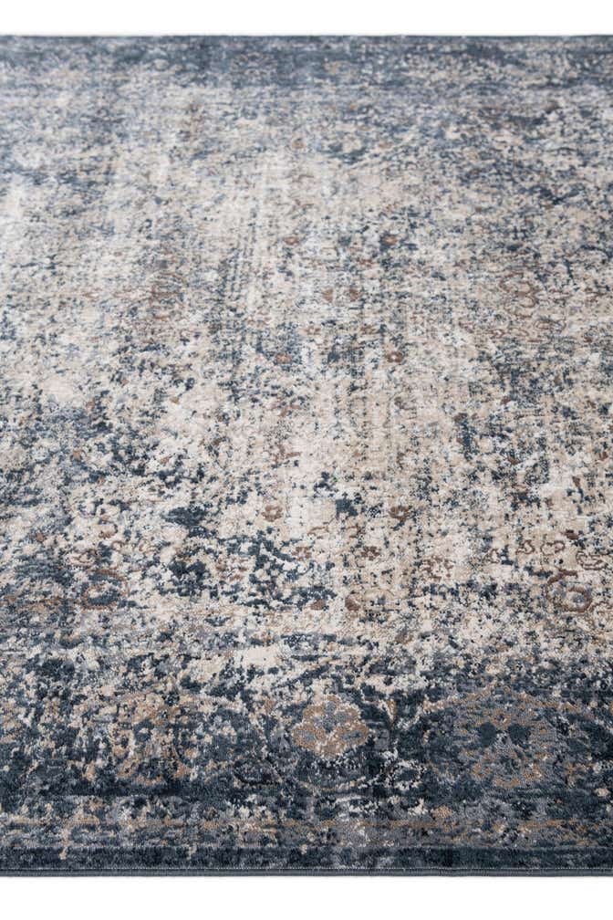 5' 2 x 7' 6 Villa Rug