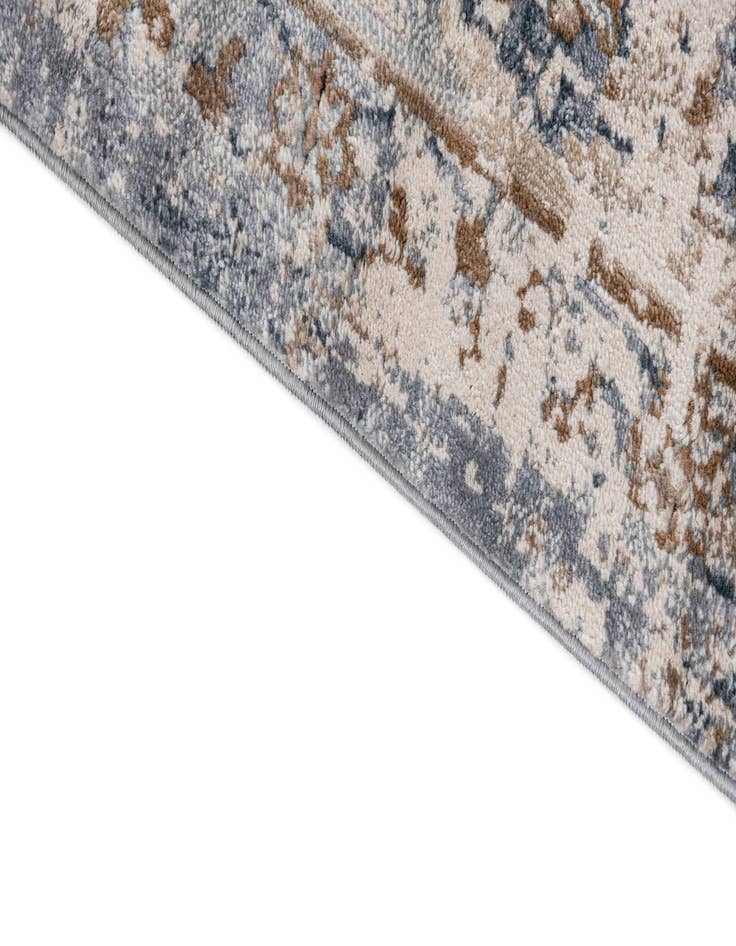 Detail image of 5' x 7' 6 Villa Rug