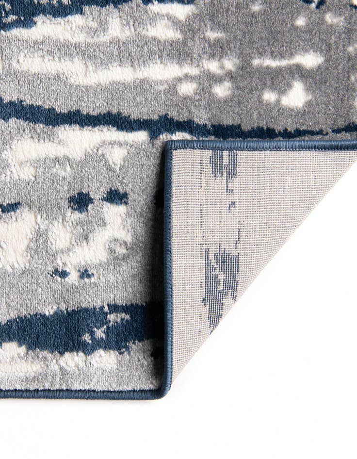 Detail image of 5' 3 x 8' Vince Camuto Rug