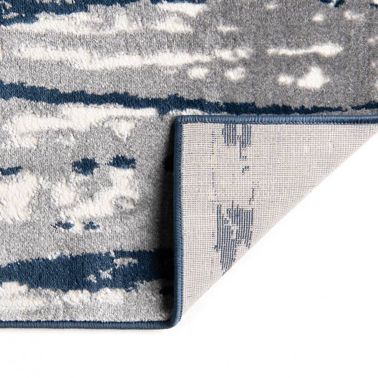Detail image of 7' 10 x 10' Vince Camuto Rug