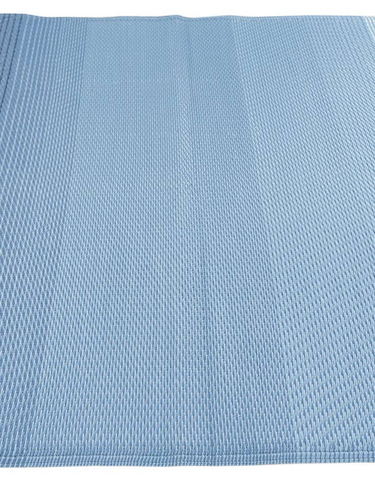 Detail image of 4' x 6'  Washable Vista Breeze Indoor / Outdoor Rug