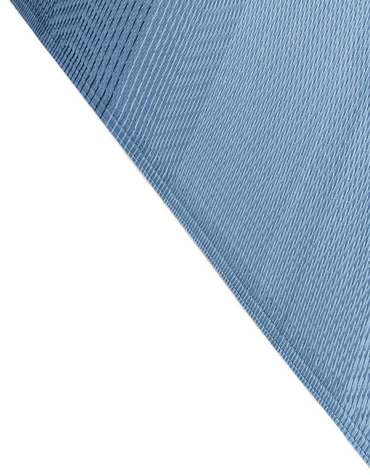 Detail image of 4' x 6'  Washable Vista Breeze Indoor / Outdoor Rug