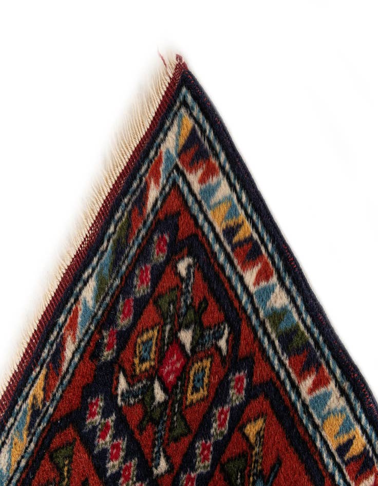 Detail image of 3' 3 x 4' 8  Hand Knotted Yalameh Wool Rug