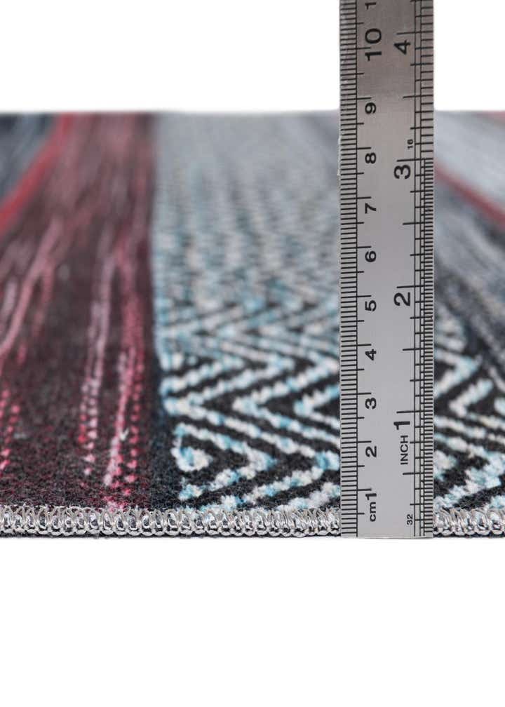 7' 10 x 10' Washable Yara Rug