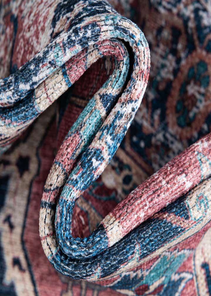 7' 10 x 10' Washable Yara Rug
