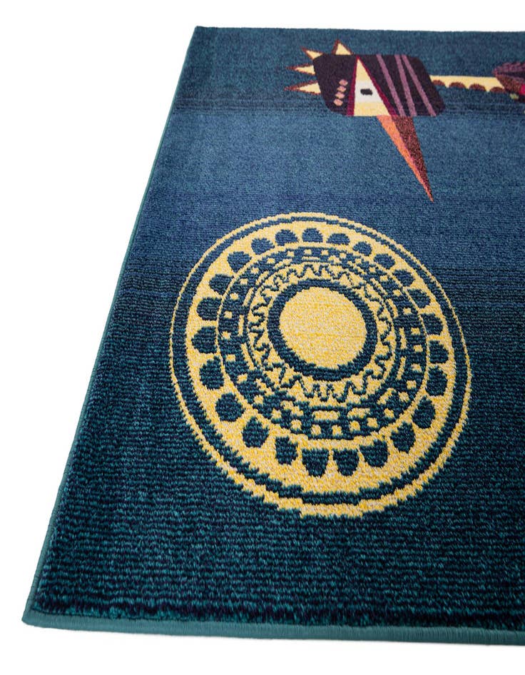 Detail image of 5' 2 x 7' 6 Zoey Rug
