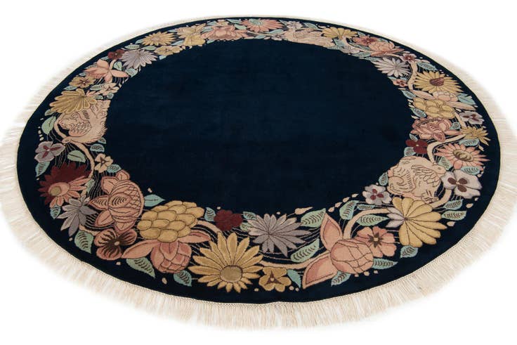Detail image of 8' 2 x 8' 2 Hand Knotted Agra Oriental Wool Round Rug