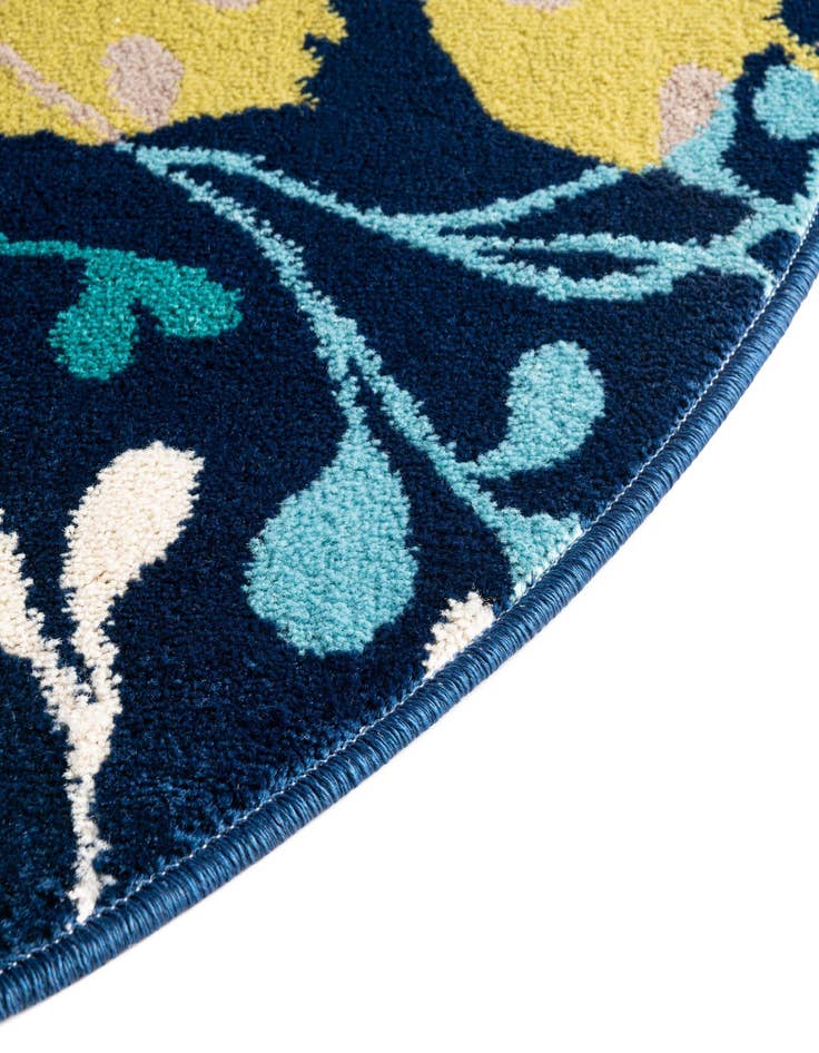 Detail image of 3' x 3' Azalea Round Rug