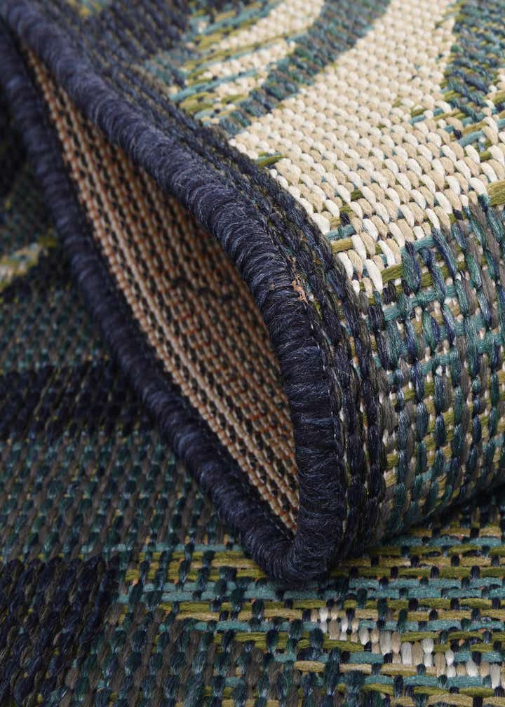 3' 3 x 3' 3 Easy-Clean Baja Indoor / Outdoor Round Rug