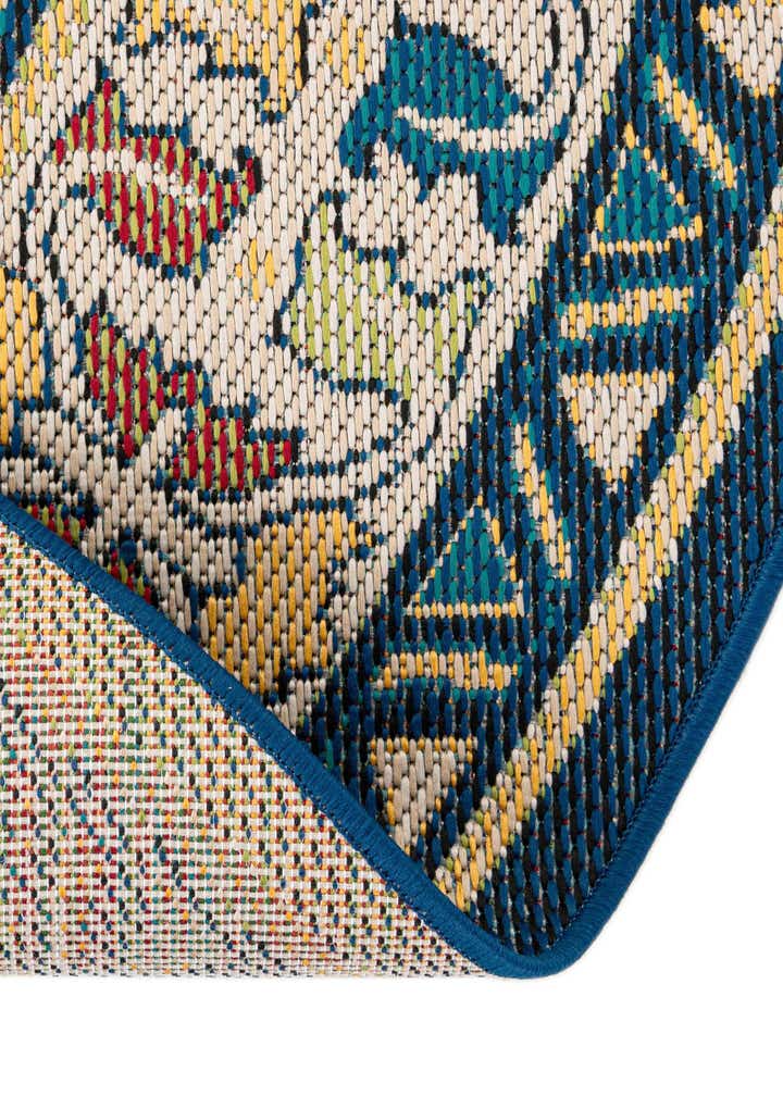7' 10 x 7' 10 Easy-Clean Baja Indoor / Outdoor Round Rug