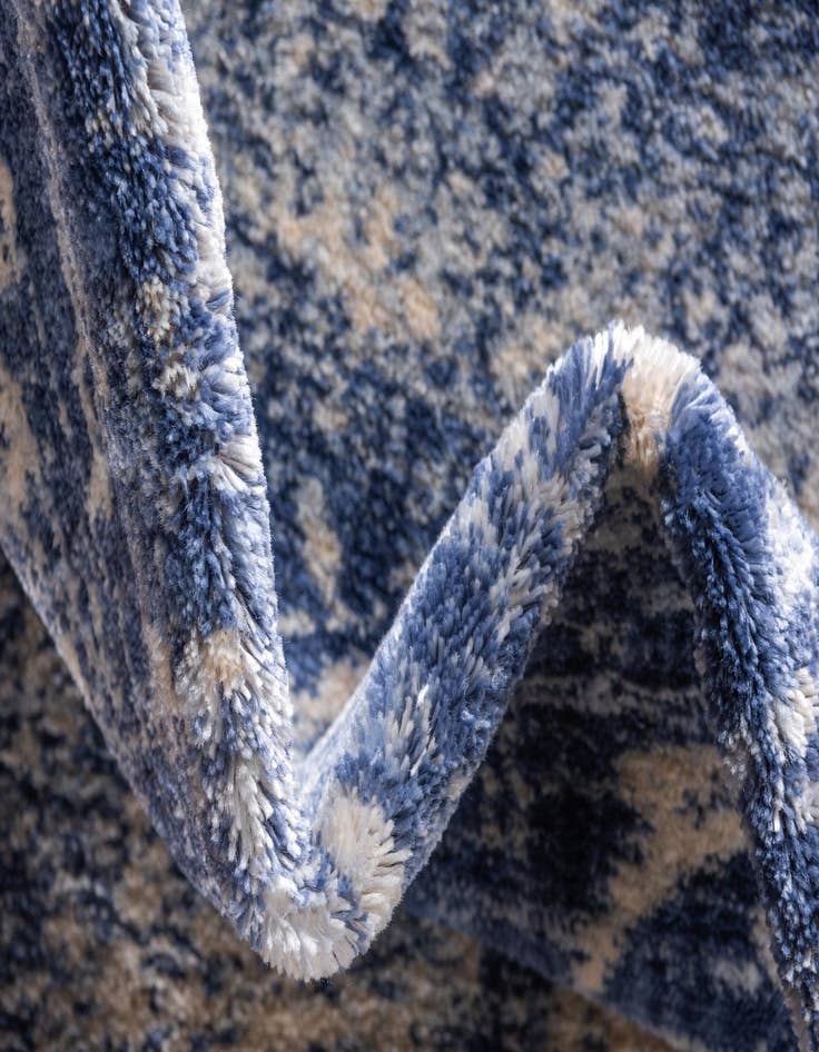 Detail image of 8' x 8' Berkshire Round Rug