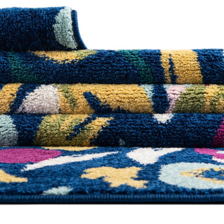 Detail image of 5' 3 x 5' 3 Bloom Round Rug