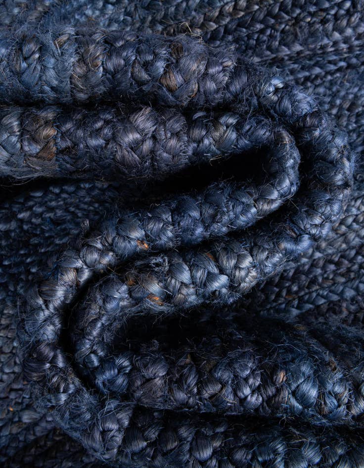 Detail image of 8' x 8'  Hand Braided Jute Round Rug