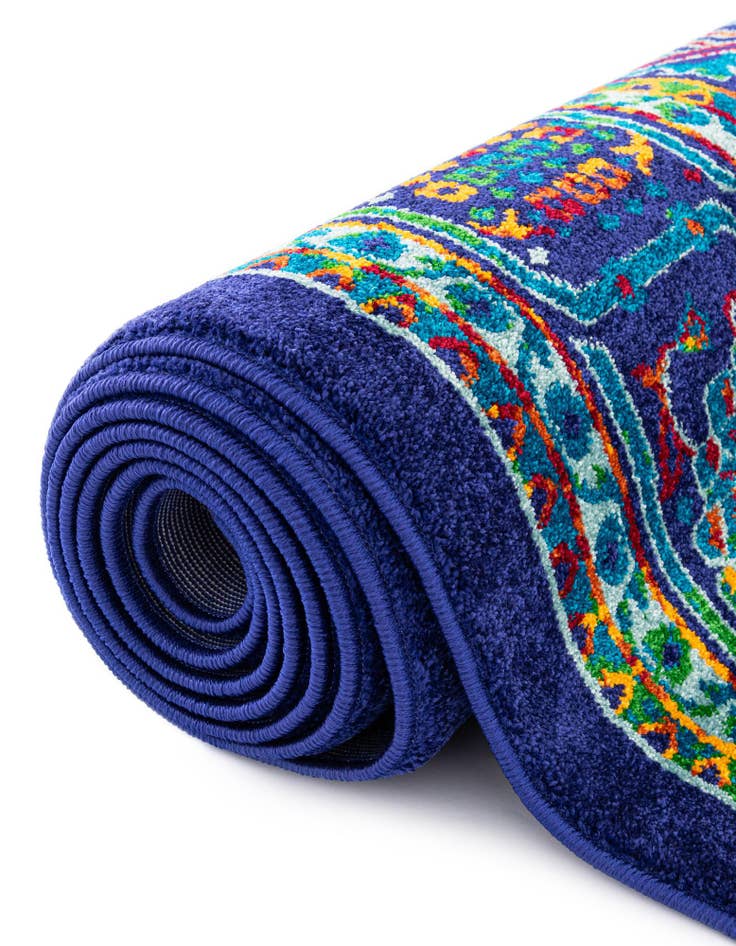 Detail image of 4' x 4' Calypso Round Rug