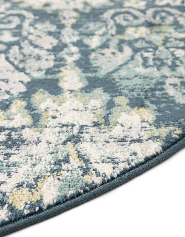 Detail image of 5' x 5' Charleston Round Rug