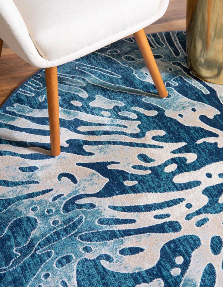 Detail image of 5' x 5' Ethereal Round Rug